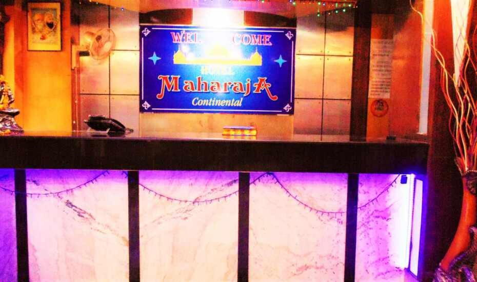 Hotel Maharaja Continental - ニューデリー エクステリア 写真