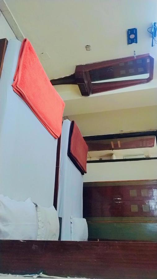 Hotel Maharaja Continental - ニューデリー エクステリア 写真