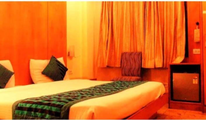 Hotel Maharaja Continental - ニューデリー エクステリア 写真